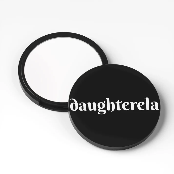 Daughterela Translucent Compact Powder